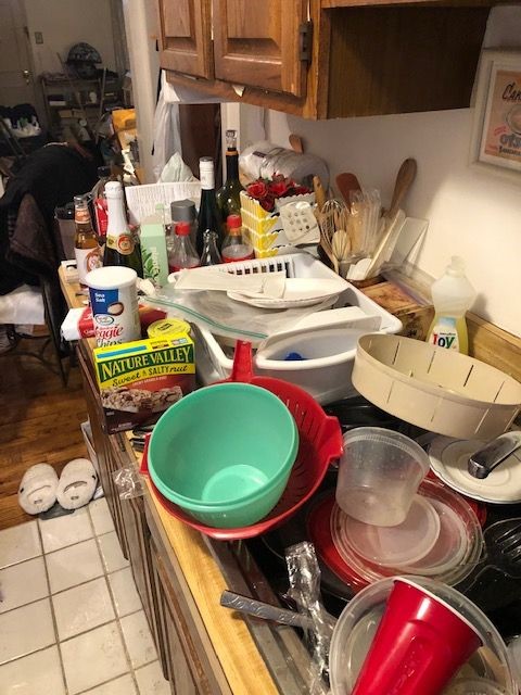 cluttered_kitchen